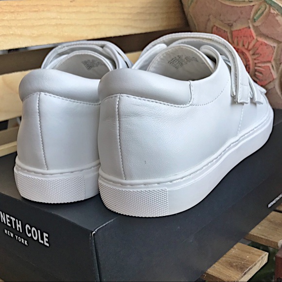 Price firm- Kenneth Cole Kingcro Sneakers - Picture 11 of 15
